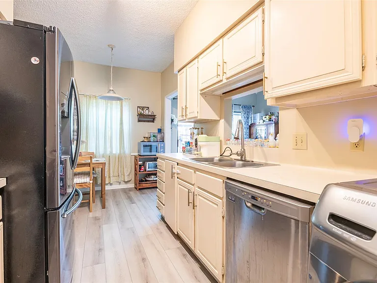 3729 Wakeforest St — Photo 8
