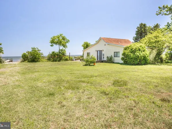 2995 Governor Run Rd #15, Pt Republic, MD 20676