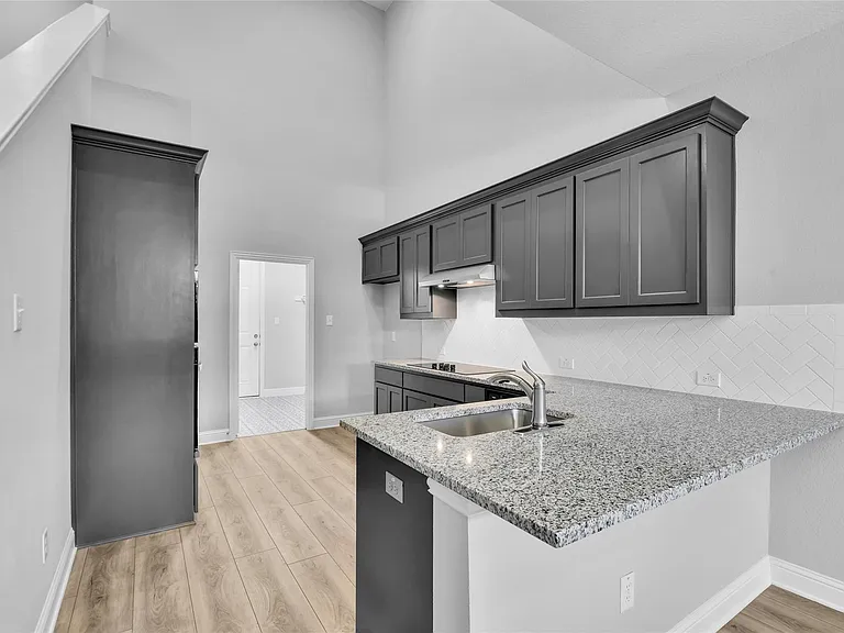 5406 Winged Foot Dr — Photo 6