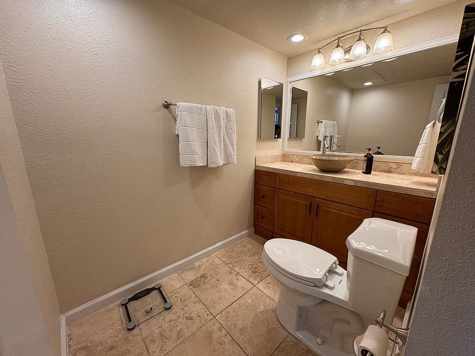 Ground Floor Half Bathroom