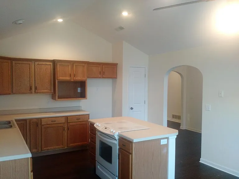 3701 Watts Dr — Photo 13