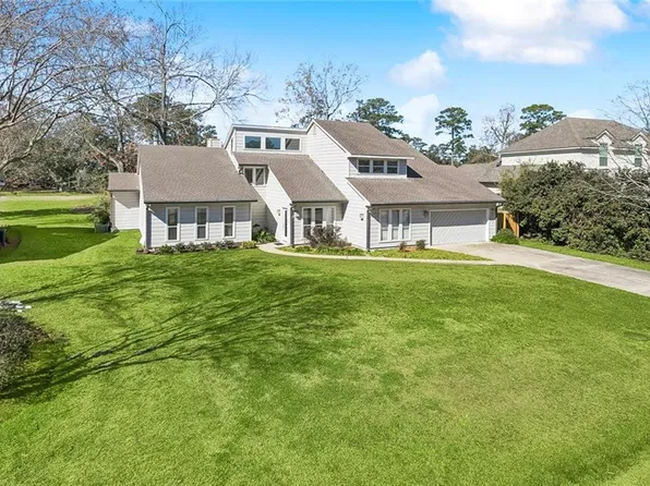 228 Evangeline Dr, Mandeville, LA 70471