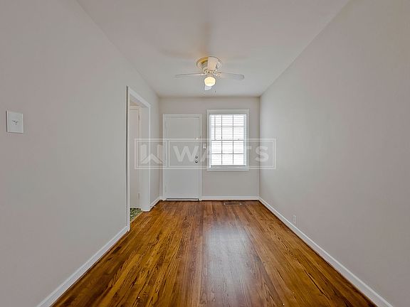 4th image of 1905 Courtney Dr APT 15