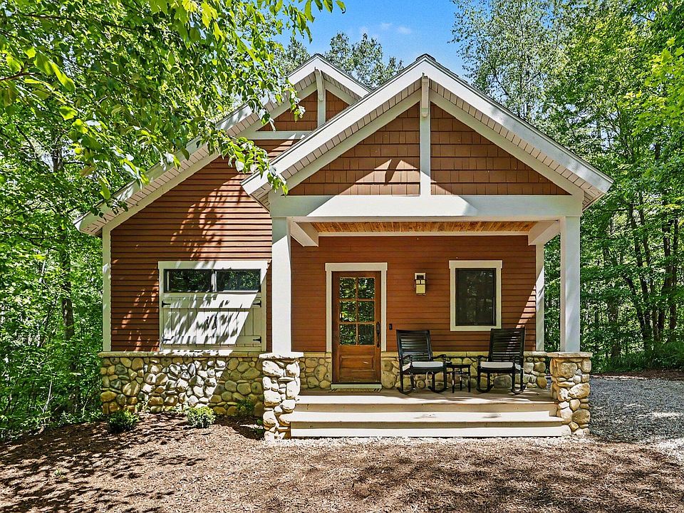1st image of 3411 Lake Chapin Dr