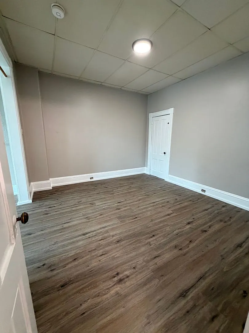 293 Main Street — Photo 4