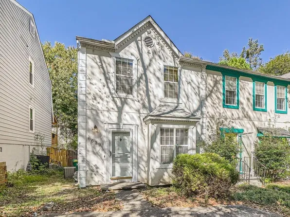 6639 Meadow Green Cir, Peachtree Corners, GA 30092