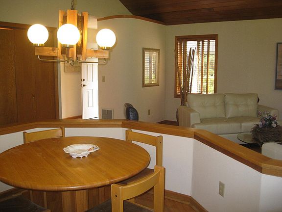 5th image of 163 Butlertown Rd