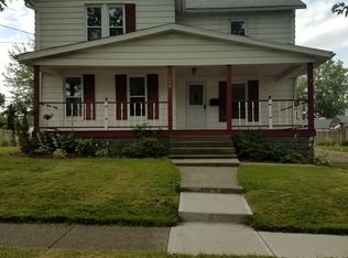 220 Courtland St, Fairport Harbor, OH 44077