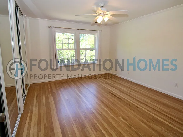 9 Scenic Ave — Photo 8