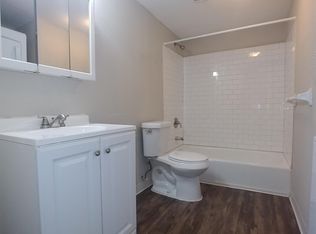 3403 Campbell St APT 3, Kansas City, MO 64109