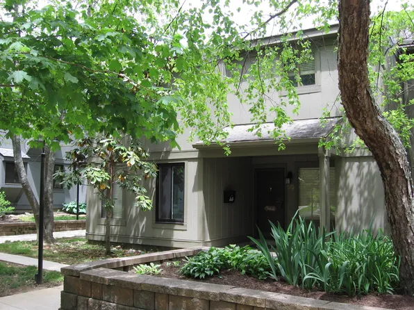 500 Laketower Dr Unit 90, Lexington, KY 40502