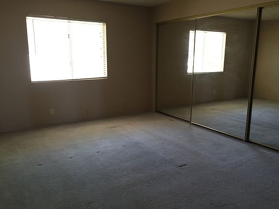 5th image of 917 Sulphur Springs Ln Unit 202