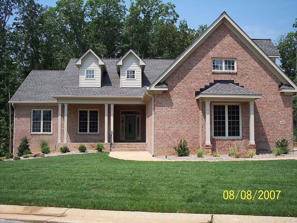 1st image of 4308 Oak Tree Ln