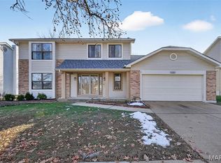 16532 Branchwood Dr, Ballwin, MO