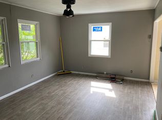 2302 Flint Hills Dr, Burlington, IA 52601
