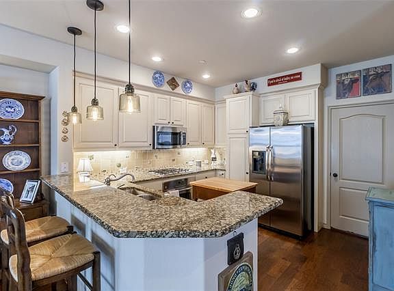 5th image of 4249 Riverview Dr