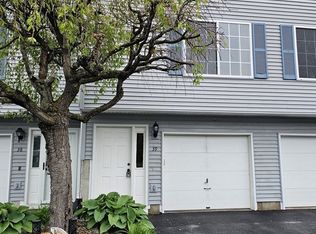 39 Waters Edge Dr #39, Ludlow, MA 01056