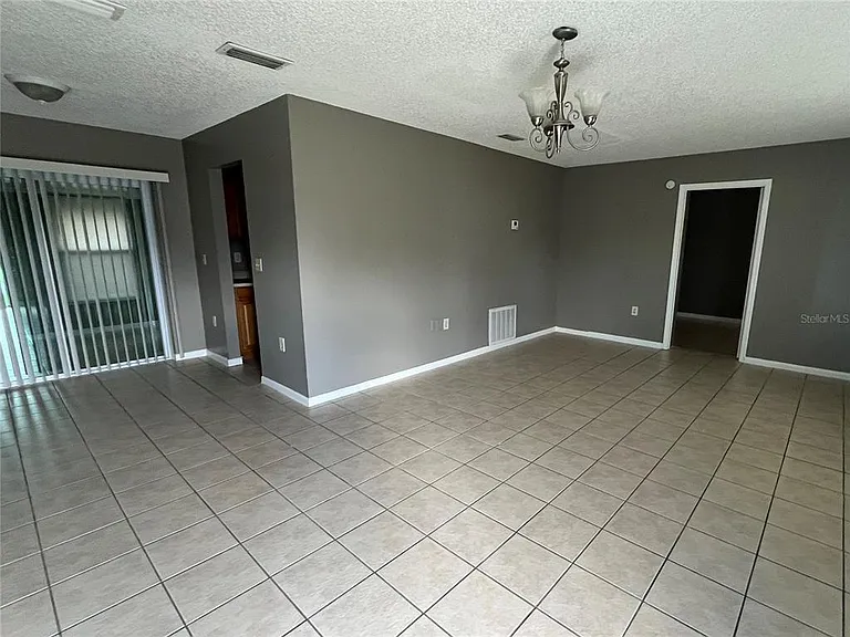 2603 SW 152nd Ln — Photo 2