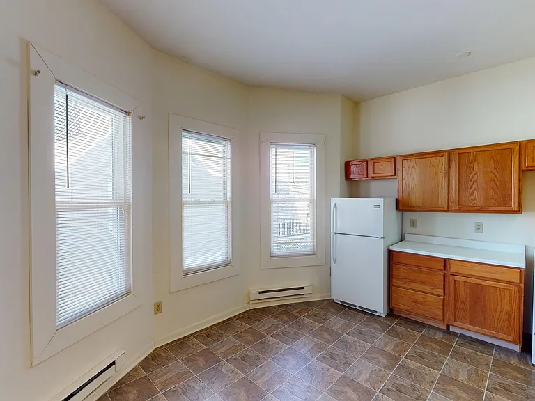 2215 Washington Ave #2 — Photo 11