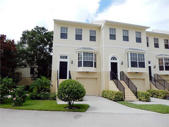2nd image of 1655 42nd Sq APT 101