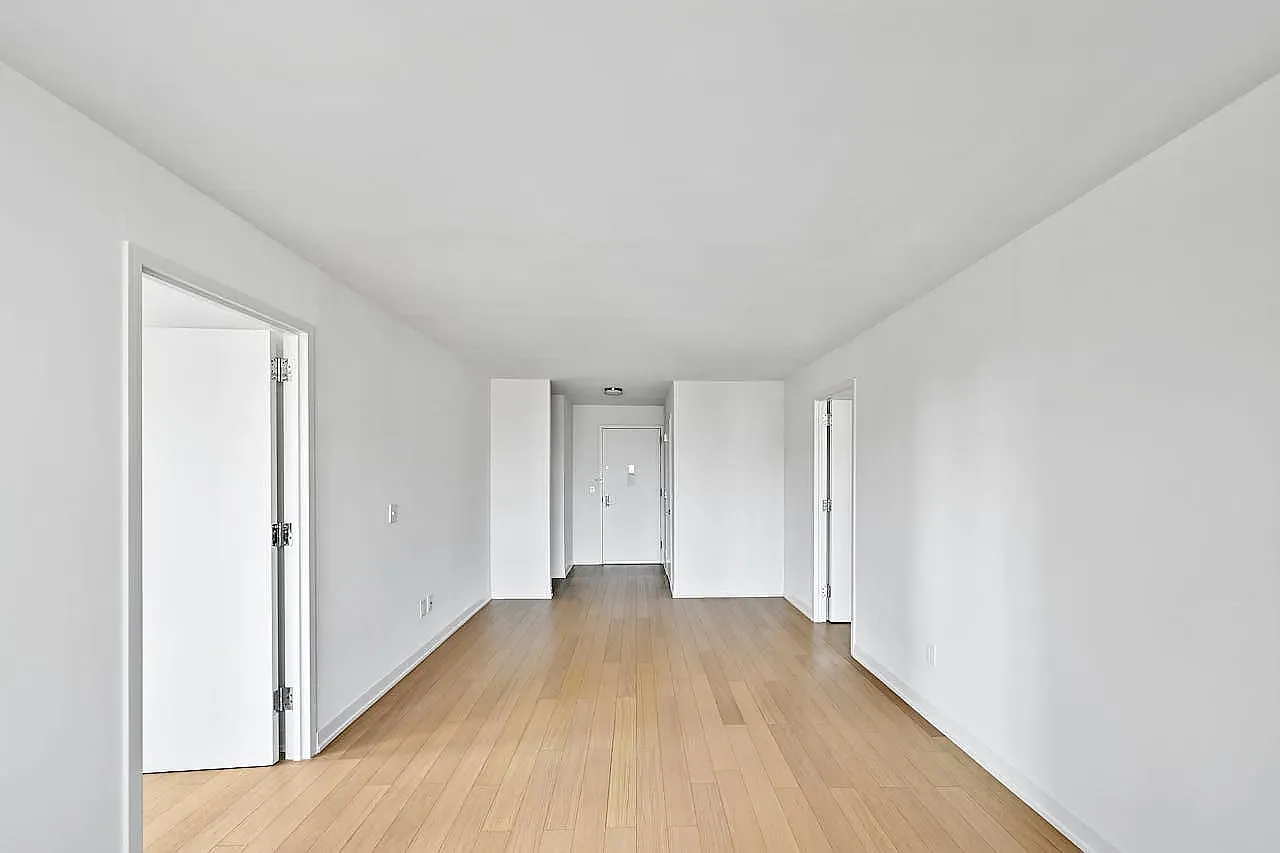 One Columbus Place — Photo 4