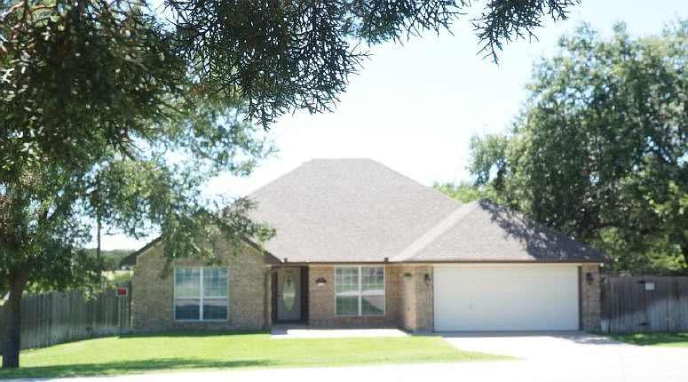 1st image of 3822 Oakridge Blvd