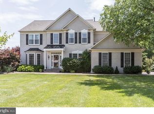 120 Applegate Dr, West Chester, PA 19382