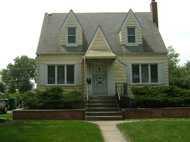 1st image of 233 Village Dr