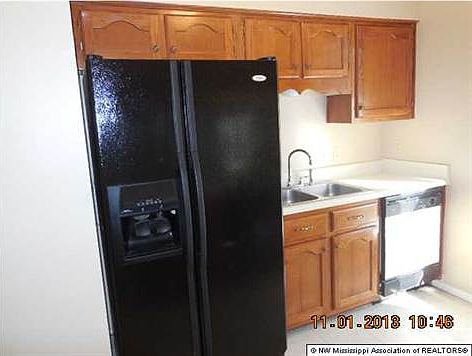5th image of 119 Evergreen Dr
