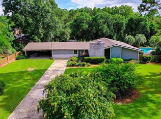 421 Pinehurst Dr, Blackshear, GA 31516