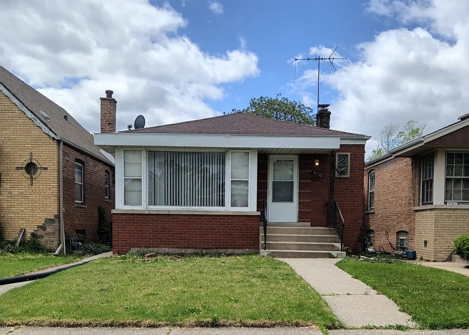 14510 S Normal Ave photo 1