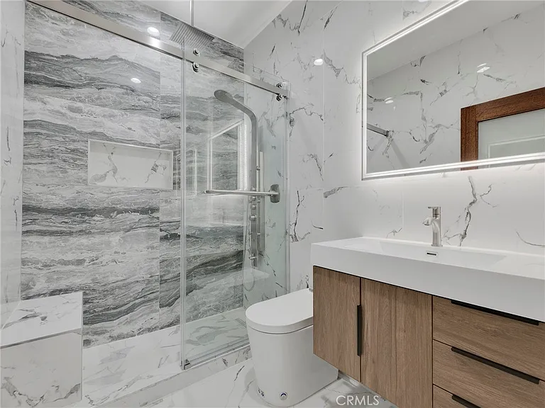 4530 Ensenada Dr — Photo 36