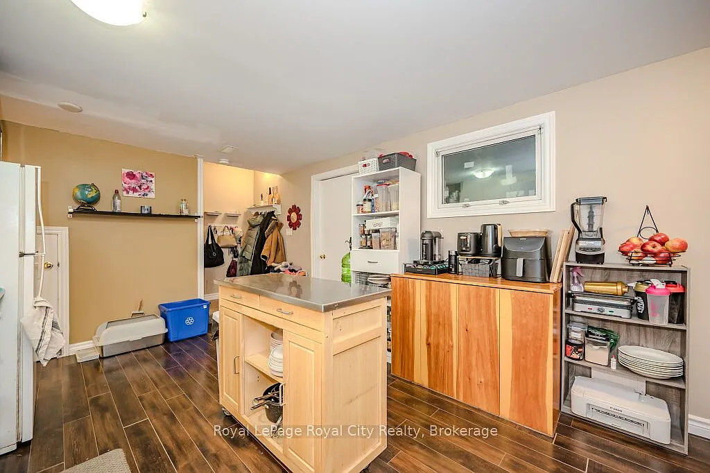 1 bed, $1,600 — Photo 4