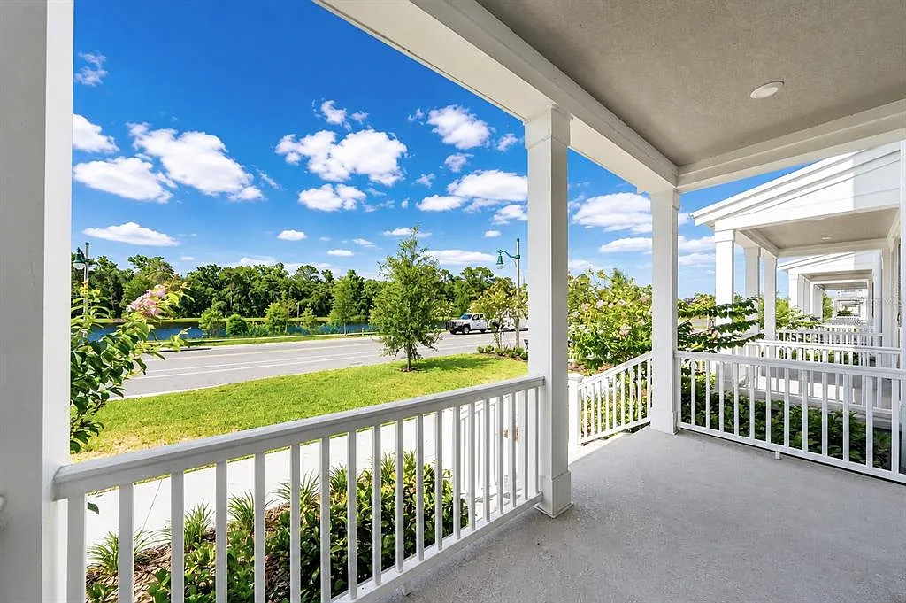 3 bed, 2.5 bath, 1628 sqft, $3,500 — Photo 4