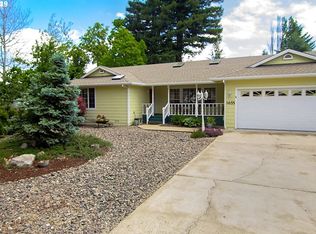 1655 NW Jennifer Ct, Roseburg, OR