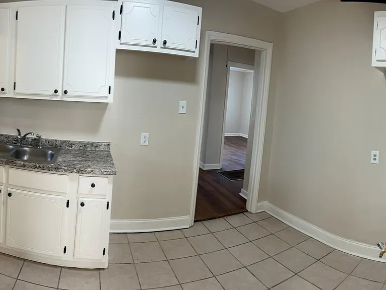 3061 Seminole Rd — Photo 4