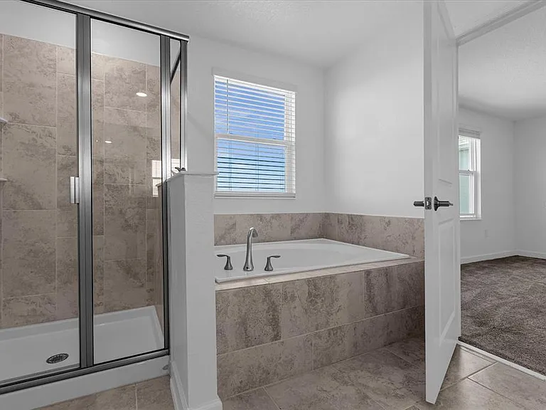 5033 Bessie Ct — Photo 15