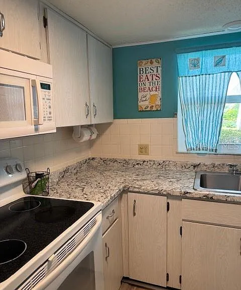 4746 Azalea Dr #103C — Photo 15