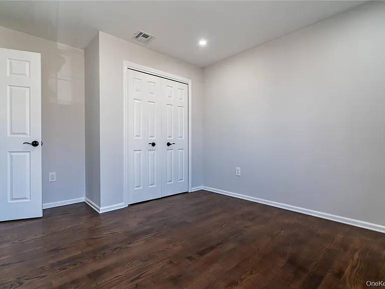 35 Harrison Ave — Photo 23