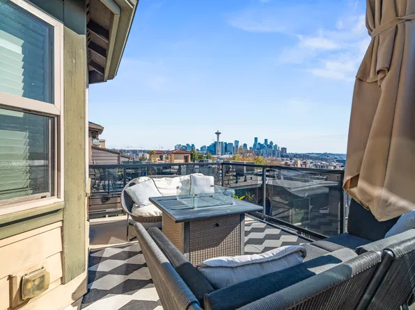 509 W Olympic Pl APT A, Seattle, WA 98119
