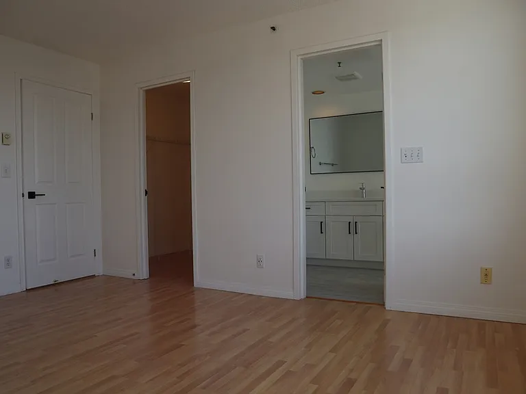 551 Austin Ave #1604 — Photo 12