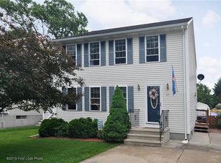 27 Waumsett Ave, Cumberland, RI 02864
