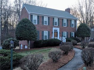 3424 Mill Run Ln, Pfafftown, NC 27040