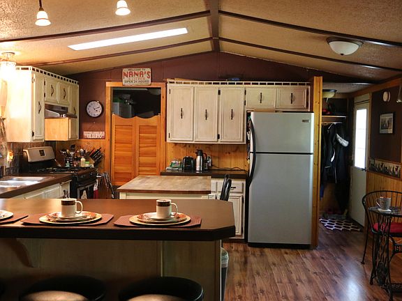 3rd image of 12574 S Mackinac Trl