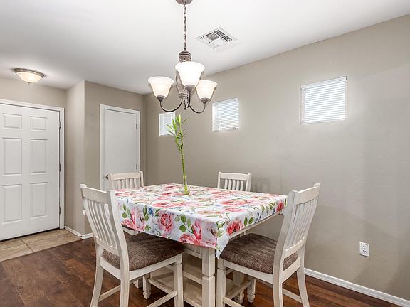 5th image of 6027 S Cedar Elm Ln