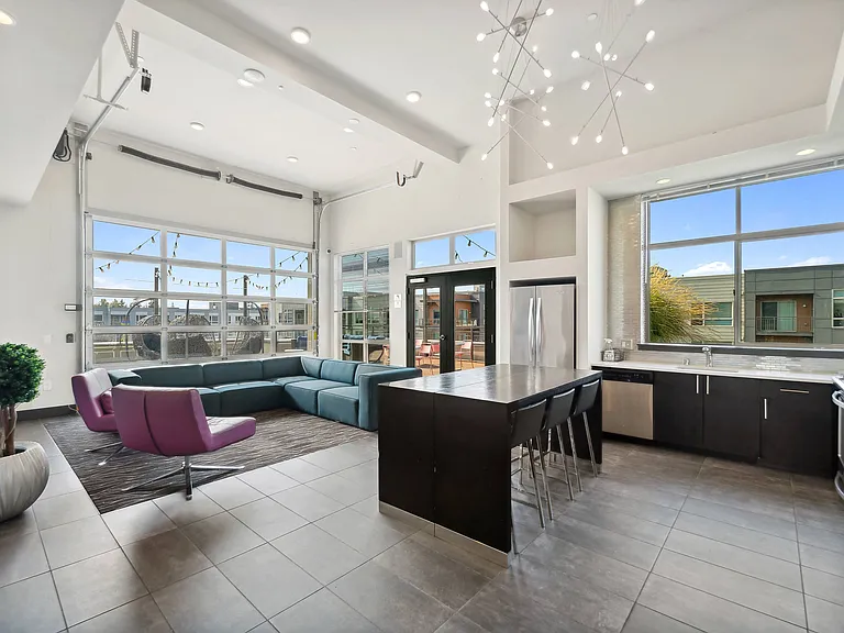 Vue 22 Apartments — Photo 13