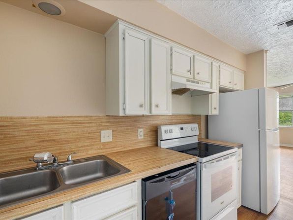 908 N Lbj Dr APT 8