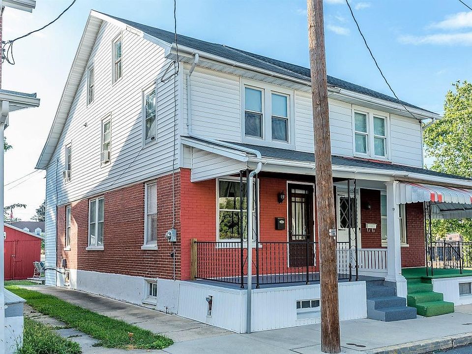 Welcome Home to 352 Duke St!