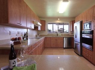 1425 Kahalani St, Hilo, HI 96720