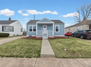 2604 E 27th St, Granite City, IL